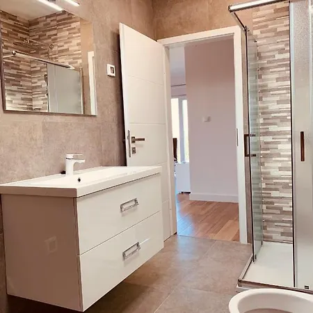 Comfort & Style 2nd Floor *