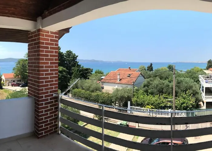 Daire Comfort & Style 2nd Floor Bibinje