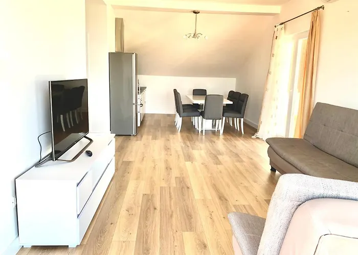Comfort & Style 2nd Floor Daire