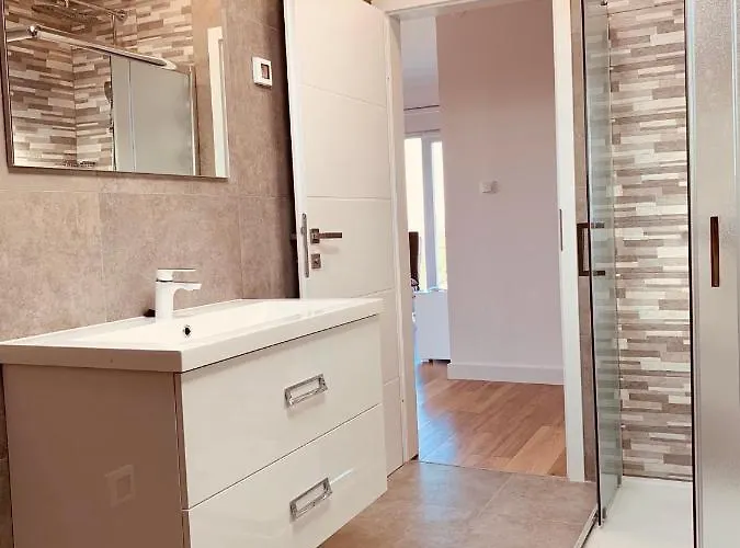 Comfort & Style 2nd Floor *