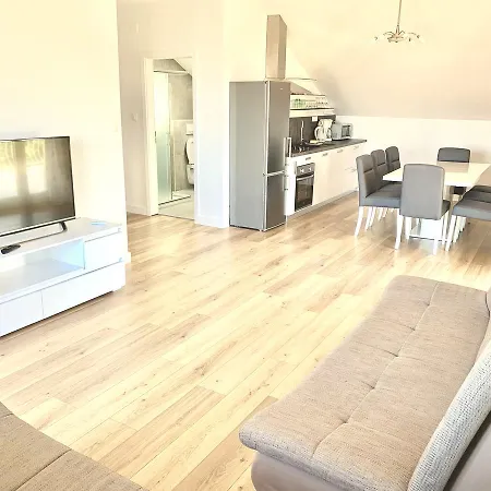 Comfort & Style 2nd Floor Apartment Bibinje