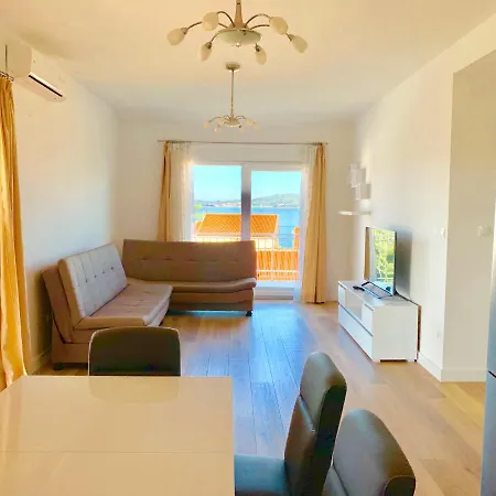 Comfort & Style 2nd Floor * Bibinje